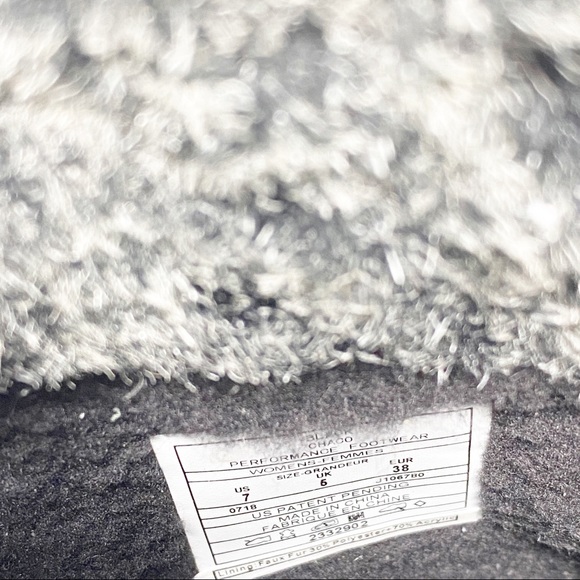 NEW Chaco Women's Black BOREALIS Mid High Waterproof Rain & Winter Boots Size 7 - Picture 9 of 9